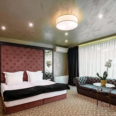 Hotel Royal