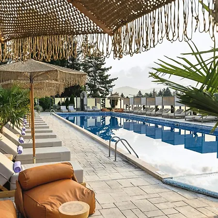 Royal Hotel 4*